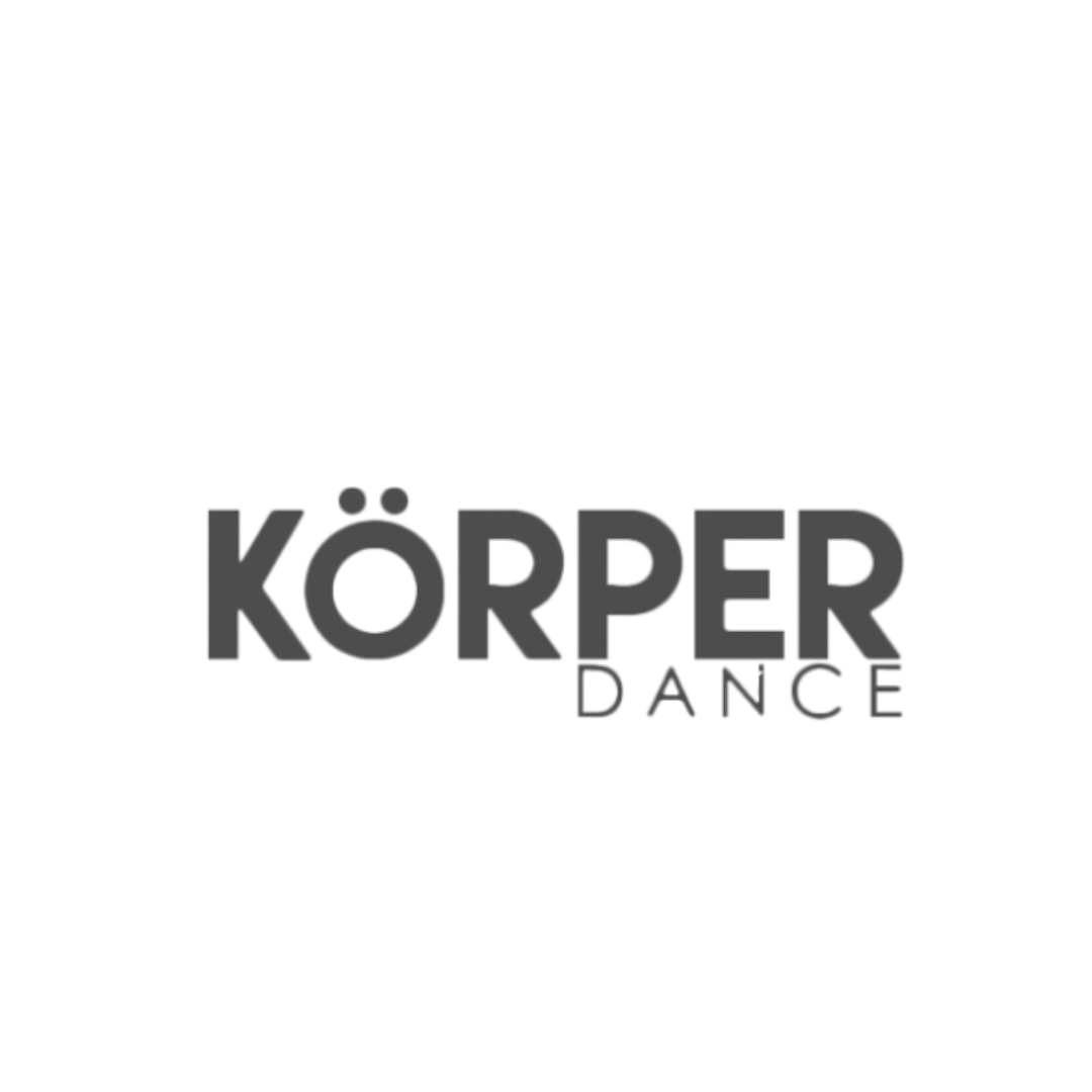 Logo de Macarena